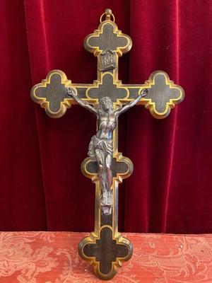 Corpus - Cross style Gothic - Style en Bronze / Ebony Wood, Belgium 19th century ( anno 1850 )