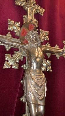 Corpus With Cross  style Gothic - Style en Bronze, Belgium 19th century ( anno 1890 )