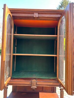 Cabinet style Gothic - Style / Cut - Glass en Walnut wood , France 19 th century