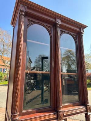 Cabinet style Gothic - Style / Cut - Glass en Walnut wood , France 19 th century