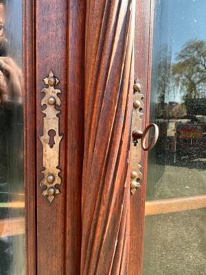 Cabinet style Gothic - Style / Cut - Glass en Walnut wood , France 19 th century