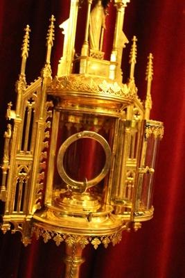 Cylinder Monstrance style Gothic - style en Brass / Bronze / Gilt, Belgium 19th century ( anno 1875 )