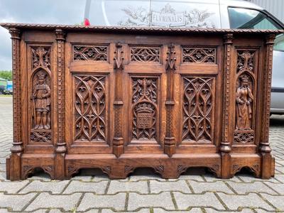 Desk style Gothic - style en Oak wood, France 19 th century