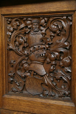 Desk  style Gothic - Style en Oak Wood, Belgium 19th century