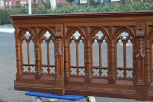 Double Sided Communion Rail style Gothic - style en wood oak, Belgium 19th century