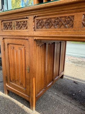 Doudle Sided Writing Desk style Gothic - style en Oak wood, Belgium 19th century ( anno 1885 )