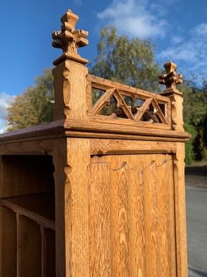 Doudle Sided Writing Desk style Gothic - style en Oak wood, Belgium 19th century ( anno 1885 )