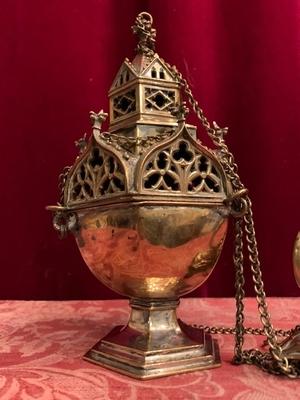 Exceptional Censer style Gothic - style en Brass / Bronze, Belgium 19th century ( anno 1875 )