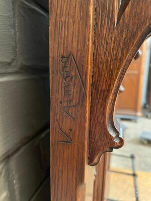 Exceptional Hall Stand With Clock By : Victor Aimone ! Expected ! style Gothic - Style en Oak Wood, France 19 th century