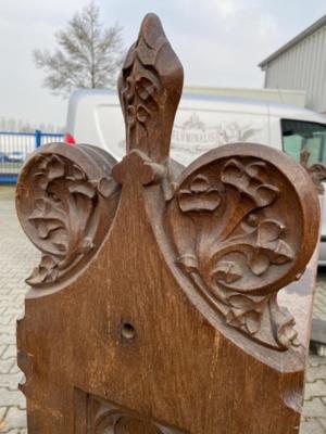 Front Part Church Furniture  style Gothic - style en Oak wood, Belgium 19 th century