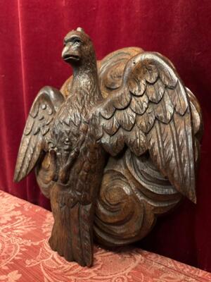 Fully Hand - Carved Dove ( Holy Spirit ) style Gothic - Style en Hand - Carved Wood Oak, Belgium  19 th century