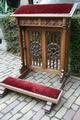 Kneeler style Gothic - style en wood oak, Belgium 19th century