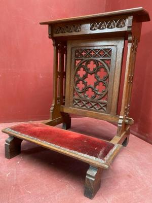 Kneeler  style Gothic - Style en Oak wood, Belgium 19 th century