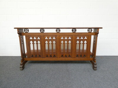 Kneeler Expected ! style Gothic - Style en Oak wood, Belgium  19 th century