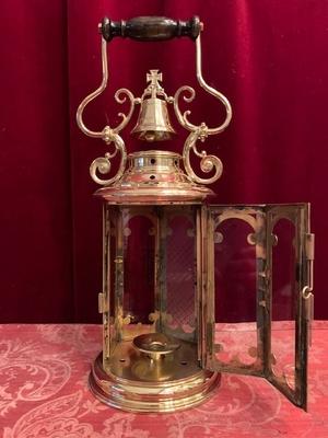 Lantern style Gothic - style en Brass / Bronze / Glass / Wood polished and varnished, Belgium 19th century ( anno 1865 )