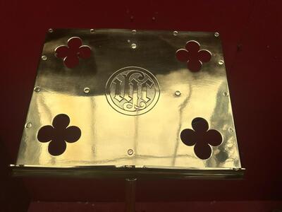 1 Gothic - Style Lectern By : Jones & Willis