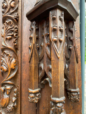 Mirror style Gothic - style en Oak wood, Belgium  19 th century ( Anno 1865 )