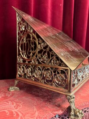 Missal Stand  style Gothic - Style en Brass / Bronze Engraved , Belgium  19 th century ( Anno 1875 )