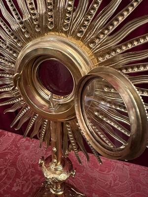 Monstrance  style Gothic - Style en Brass / Gilt / Stones / Glass, France 19 th century ( Anno 1885 )