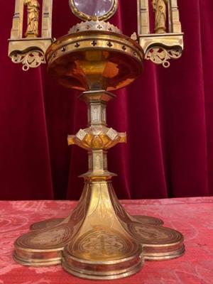 Monstrance style Gothic - style en Brass / Bronze / Gilt / Glass, Belgium 19 th century ( Anno 1870 )