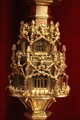 Museumpiece Exceptional Large Altar Decoration Reliquary style Gothic - style en full silver, Belgium 19th century ( anno 1865 )