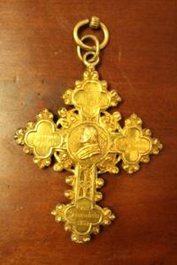 Pectoral Cross / Pectorale.Full Silver Gilt. Higher Price Range ! Cross Of Joannes Baptista Malou. Bishop Of Bruges - Belgium (1848 - 1864) style Gothic - style en full silver / Gilt. Signed and Marked., Belgium 19th century. 1854