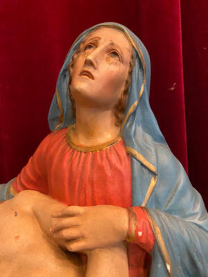 Pieta style Gothic - style en Plaster, France 19 th century