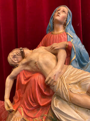 Pieta style Gothic - style en Plaster, France 19 th century