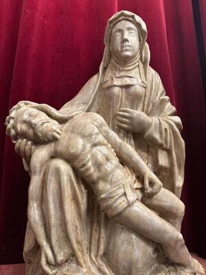 1 Gothic - Style PiëTa