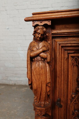 Prayer Bench  style Gothic - Style en Oak wood, France 19 th century ( Anno 1890 )