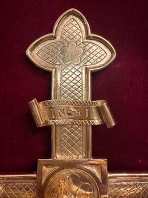 Processional Cross style Gothic - Style en Bronze / Polished and Varnished, Belgium  19 th century ( Anno 1875 )