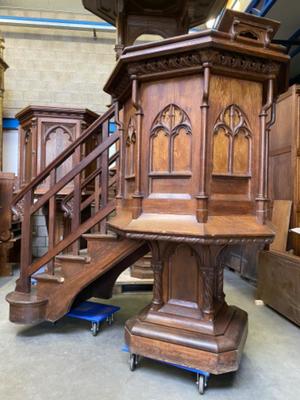 Pulpit style Gothic - style en Oak wood, Belgium 19 th century