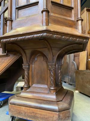 Pulpit style Gothic - style en Oak wood, Belgium 19 th century