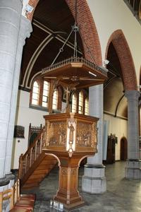 Pulpit style Gothic - style en wood oak, 19th century