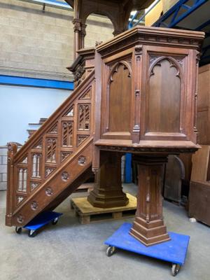 Pulpit style Gothic - style en Oak wood, Belgium 19 th century