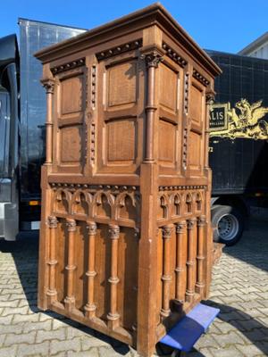 Pulpit style Gothic - style en Oak wood, Belgium  19 th century