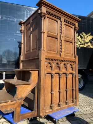 Pulpit style Gothic - style en Oak wood, Belgium  19 th century