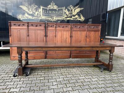 Refectory Table style Gothic - Style en Oak Wood, Belgium  20 th century ( Anno 1955 )