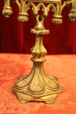 Reliquary style Gothic - style en Bronze / Gilt, France 19th century