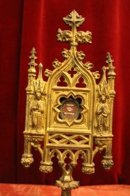 Reliquary style Gothic - style en Bronze / Gilt, France 19th century