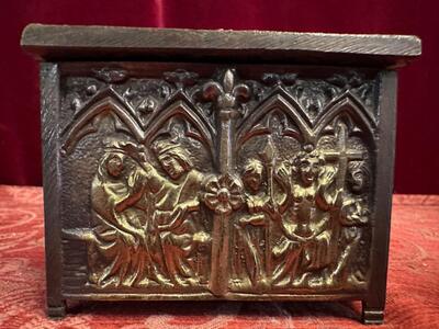 Reliquary - Box style Gothic - Style en Bronze, Italy 19 th century