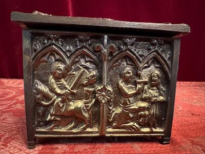 Reliquary - Box style Gothic - Style en Bronze, Italy 19 th century