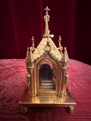 1 Gothic - Style Reliquary Inside A Sculpted Chestnut In The Shape Of A Skull. Ex Carne B. Clemens M. Hofbauer