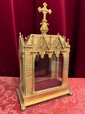 Reliquary - Relic  style Gothic - Style en Bronze Gilt / Glass, France 19 th century ( Anno 1875 )