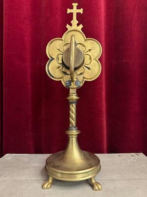Reliquary - Relic Ex Ossibus St. Hubertus  style Gothic - Style en Brass / Bronze / Glass / Originally Sealed , Belgium  19 th century