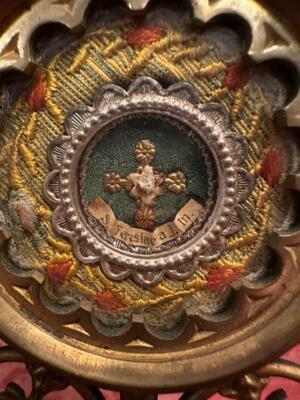 Reliquary - Relic Ex Ossibus St. Theresia style Gothic - Style en Bronze / Glass, Belgium  19 th century