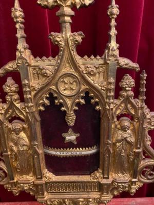 Reliquary - Relic St. Valerien style Gothic - style en Bronze / Gilt / Glass, France 19 th century ( Anno 1865 )