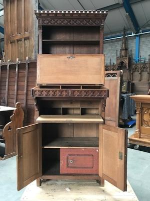 Sacristy-Secretaire / Bookcase / Safe style Gothic - style en Oak wood, Belgium 19th century ( anno 1870 )