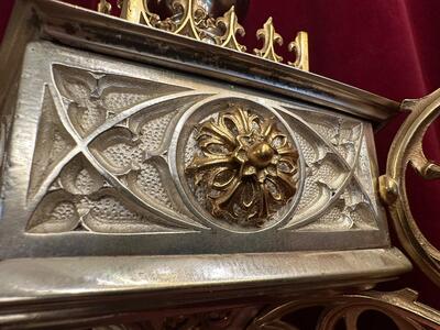 Sanctuary Lamp style Gothic - Style en Bronze - Gilt / Silver Plated, 19 th century