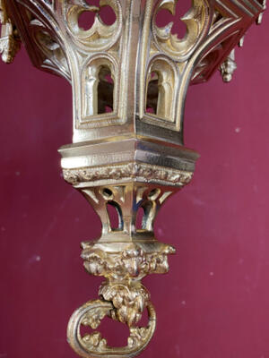 Sanctuary Lamp. style Gothic - style en Bronze / Polished and Varnished, France 19 th century ( Anno 1885 )